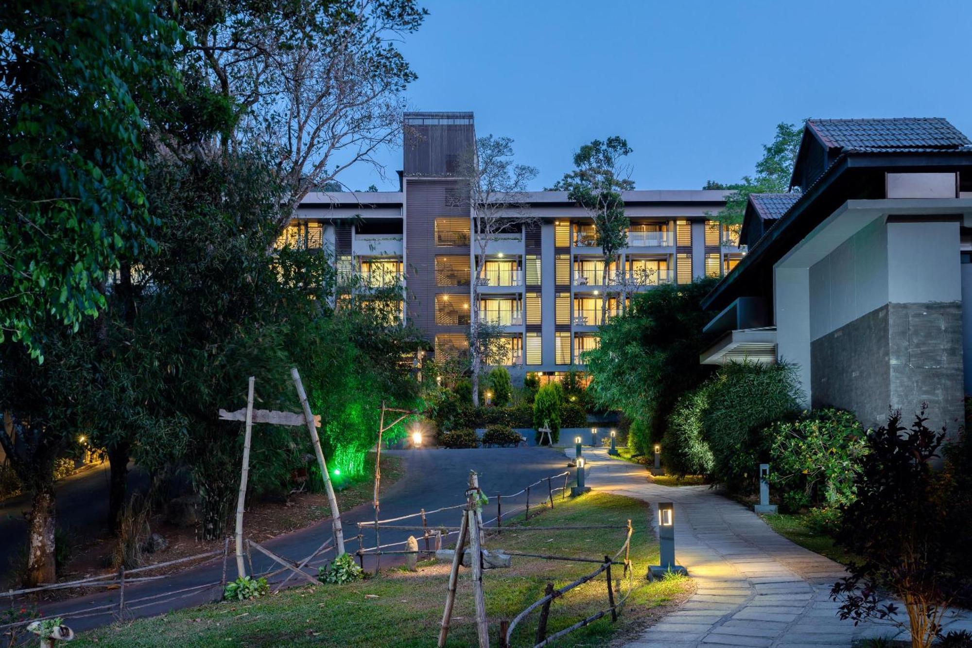 The Mountain Courtyard Thekkady Ξενοδοχείο Εξωτερικό φωτογραφία