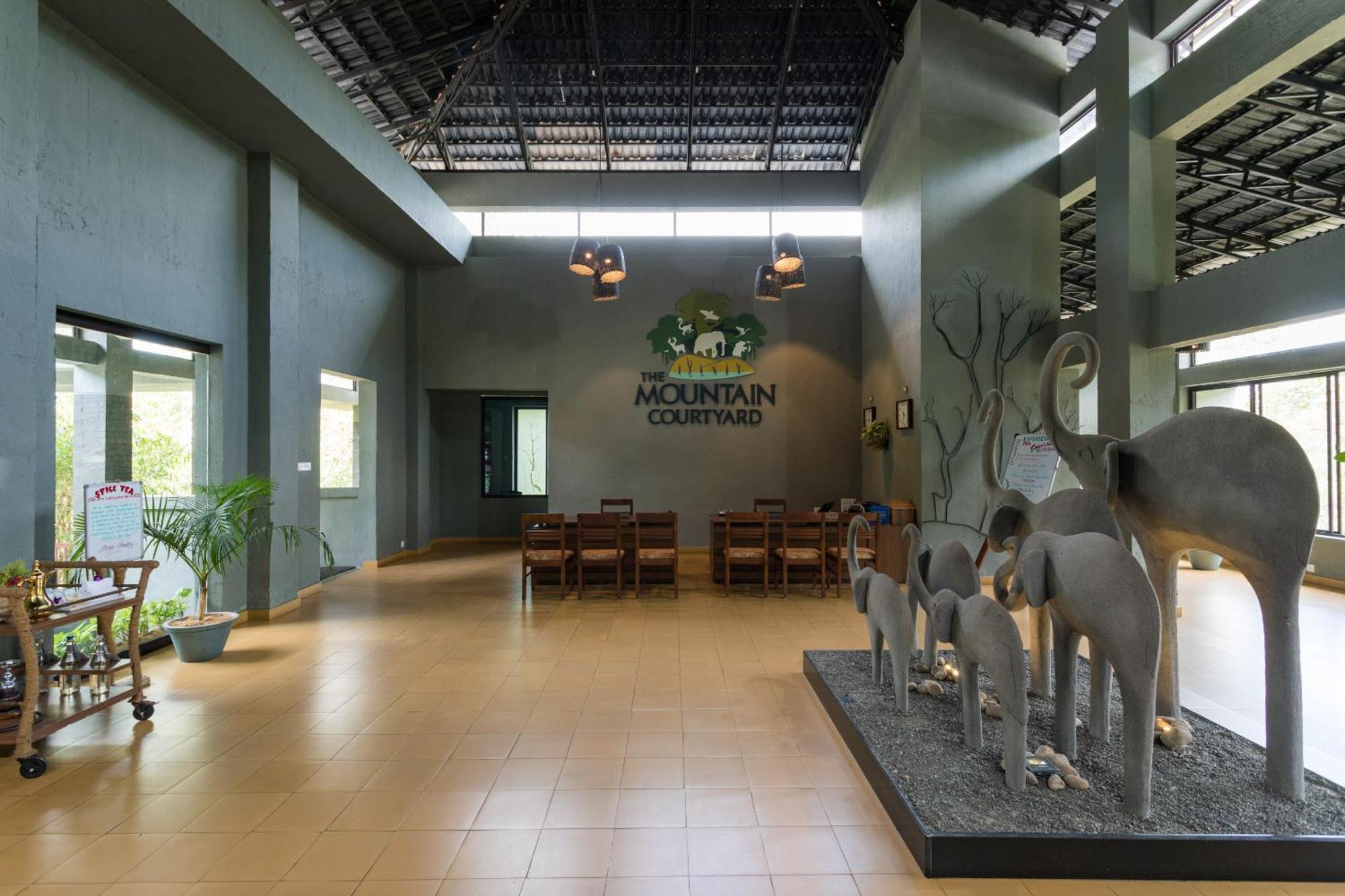The Mountain Courtyard Thekkady Ξενοδοχείο Εξωτερικό φωτογραφία
